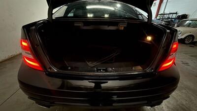 2013 Mercedes-Benz C 300 4MATIC Luxury Sedan 4D - Photo 45 - Manassas, VA 20109