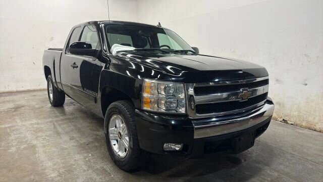 2008 Chevrolet Silverado 1500 LT Pickup 4D 6 1/2 ft  