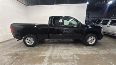2008 Chevrolet Silverado 1500 LT Pickup 4D 6 1/2 ft - Photo 3 - Manassas, VA 20109