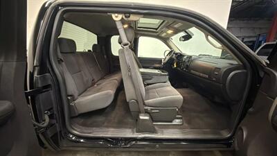 2008 Chevrolet Silverado 1500 LT Pickup 4D 6 1/2 ft - Photo 35 - Manassas, VA 20109