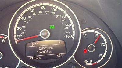 2013 Volkswagen Beetle Convertible TDI Convertible 2D   - Photo 23 - Manassas, VA 20109