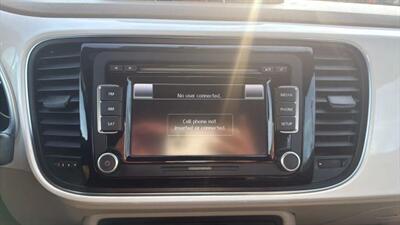 2013 Volkswagen Beetle Convertible TDI Convertible 2D   - Photo 25 - Manassas, VA 20109