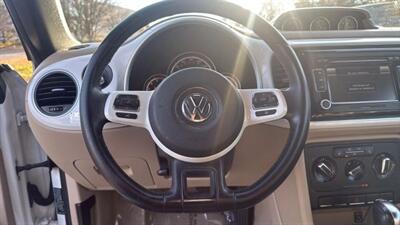2013 Volkswagen Beetle Convertible TDI Convertible 2D   - Photo 20 - Manassas, VA 20109