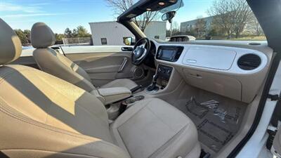 2013 Volkswagen Beetle Convertible TDI Convertible 2D   - Photo 36 - Manassas, VA 20109