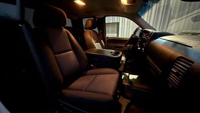 2013 Chevrolet Silverado 2500 LT Pickup 4D 6 1/2 ft   - Photo 36 - Manassas, VA 20109