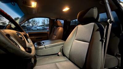 2013 Chevrolet Silverado 2500 LT Pickup 4D 6 1/2 ft   - Photo 27 - Manassas, VA 20109