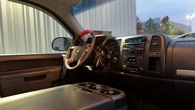 2013 Chevrolet Silverado 2500 LT Pickup 4D 6 1/2 ft   - Photo 38 - Manassas, VA 20109