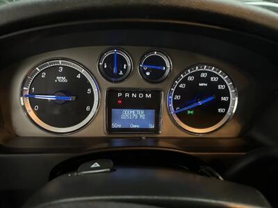 2011 Cadillac Escalade ESV Sport Utility 4D - Photo 38 - Manassas, VA 20109