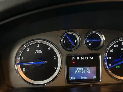 2011 Cadillac Escalade ESV Sport Utility 4D - Photo 32 - Manassas, VA 20109