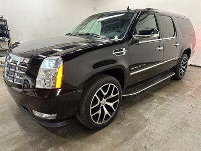 2011 Cadillac Escalade ESV Sport Utility 4D - Photo 10 - Manassas, VA 20109