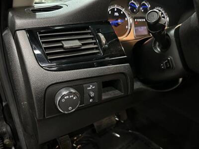 2011 Cadillac Escalade ESV Sport Utility 4D - Photo 26 - Manassas, VA 20109