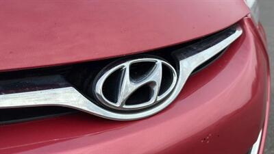 2015 Hyundai ELANTRA SE Sedan 4D - Photo 15 - Manassas, VA 20109