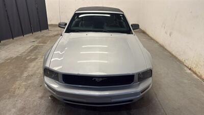 2005 Ford Mustang Deluxe Convertible 2D   - Photo 14 - Manassas, VA 20109