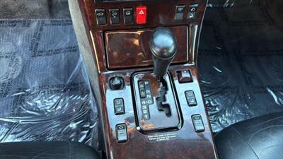 1999 Mercedes-Benz SL 500 Roadster 2D   - Photo 29 - Manassas, VA 20109