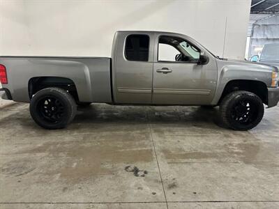 2012 Chevrolet Silverado 1500 LTZ Pickup 4D 6 1/2 ft - Photo 4 - Manassas, VA 20109