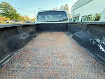 2006 Ford F-250 XL Pickup 2D 8 ft - Photo 29 - Manassas, VA 20109