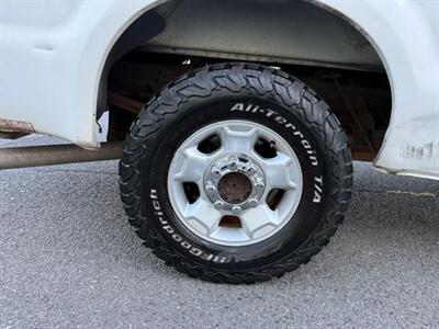 2006 Ford F-250 XL Pickup 2D 8 ft - Photo 36 - Manassas, VA 20109