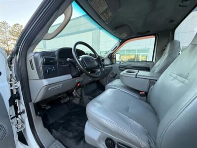 2006 Ford F-250 XL Pickup 2D 8 ft - Photo 18 - Manassas, VA 20109
