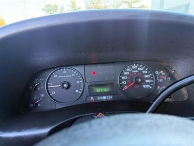 2006 Ford F-250 XL Pickup 2D 8 ft - Photo 25 - Manassas, VA 20109