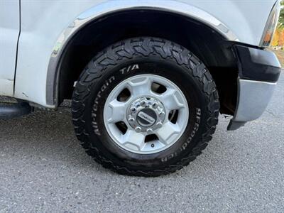 2006 Ford F-250 XL Pickup 2D 8 ft - Photo 35 - Manassas, VA 20109