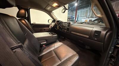 2011 Chevrolet Silverado 1500 LT Pickup 4D 6 1/2 ft   - Photo 41 - Manassas, VA 20109