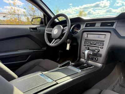 2012 Ford Mustang Convertible 2D   - Photo 48 - Manassas, VA 20109