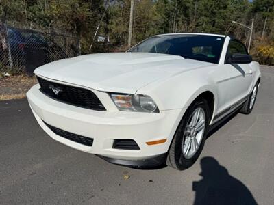 2012 Ford Mustang Convertible 2D   - Photo 11 - Manassas, VA 20109