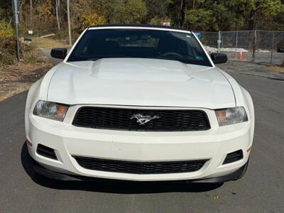 2012 Ford Mustang Convertible 2D   - Photo 13 - Manassas, VA 20109