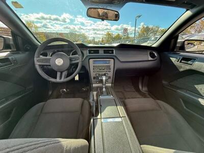 2012 Ford Mustang Convertible 2D   - Photo 31 - Manassas, VA 20109