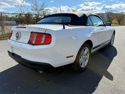 2012 Ford Mustang Convertible 2D   - Photo 4 - Manassas, VA 20109