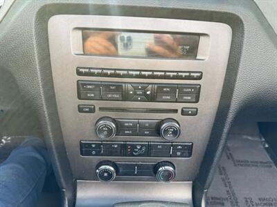 2012 Ford Mustang Convertible 2D   - Photo 52 - Manassas, VA 20109