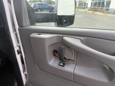 2013 GMC Savana Van 2D   - Photo 40 - Manassas, VA 20109