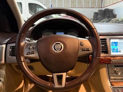 2009 Jaguar XF Luxury Sedan 4D   - Photo 19 - Manassas, VA 20109