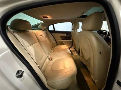 2009 Jaguar XF Luxury Sedan 4D   - Photo 42 - Manassas, VA 20109