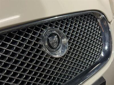 2009 Jaguar XF Luxury Sedan 4D   - Photo 15 - Manassas, VA 20109