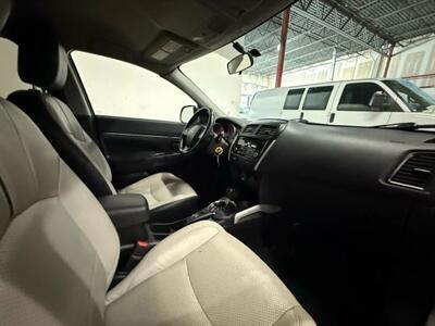 2014 Mitsubishi Outlander Sport ES Sport Utility 4D - Photo 41 - Manassas, VA 20109