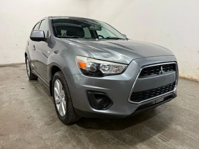 2014 Mitsubishi Outlander Sport ES Sport Utility 4D  