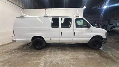 2014 Ford Extended Van 3D - Photo 3 - Manassas, VA 20109