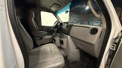 2014 Ford Extended Van 3D - Photo 38 - Manassas, VA 20109