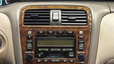 2001 Toyota Avalon XL Sedan 4D   - Photo 26 - Manassas, VA 20109