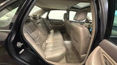 2001 Toyota Avalon XL Sedan 4D   - Photo 41 - Manassas, VA 20109