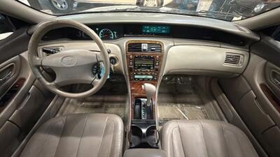 2001 Toyota Avalon XL Sedan 4D   - Photo 29 - Manassas, VA 20109