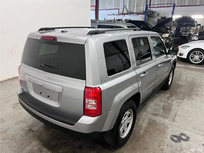 2017 Jeep Patriot Sport SUV 4D - Photo 5 - Manassas, VA 20109