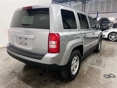 2017 Jeep Patriot Sport SUV 4D - Photo 4 - Manassas, VA 20109