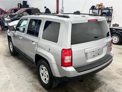 2017 Jeep Patriot Sport SUV 4D - Photo 8 - Manassas, VA 20109