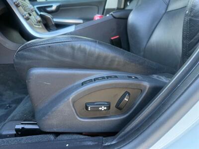 2016 Volvo S60 T5 Inscription Premier Sedan 4D - Photo 37 - Manassas, VA 20109