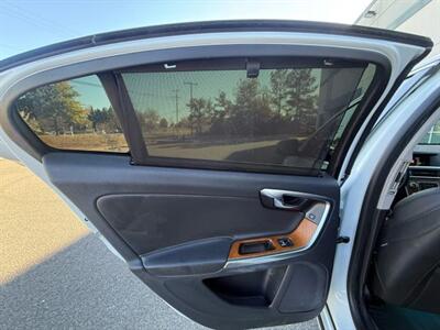 2016 Volvo S60 T5 Inscription Premier Sedan 4D - Photo 41 - Manassas, VA 20109