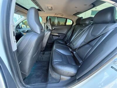 2016 Volvo S60 T5 Inscription Premier Sedan 4D - Photo 38 - Manassas, VA 20109