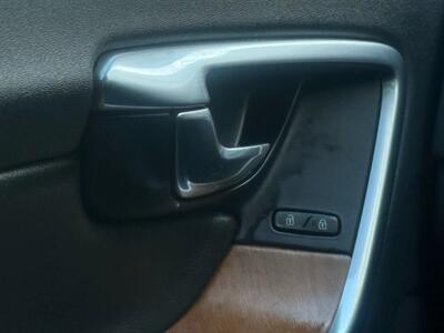 2016 Volvo S60 T5 Inscription Premier Sedan 4D - Photo 26 - Manassas, VA 20109