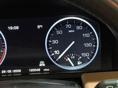 2011 Land Rover Range Rover HSE Sport Utility 4D   - Photo 22 - Manassas, VA 20109